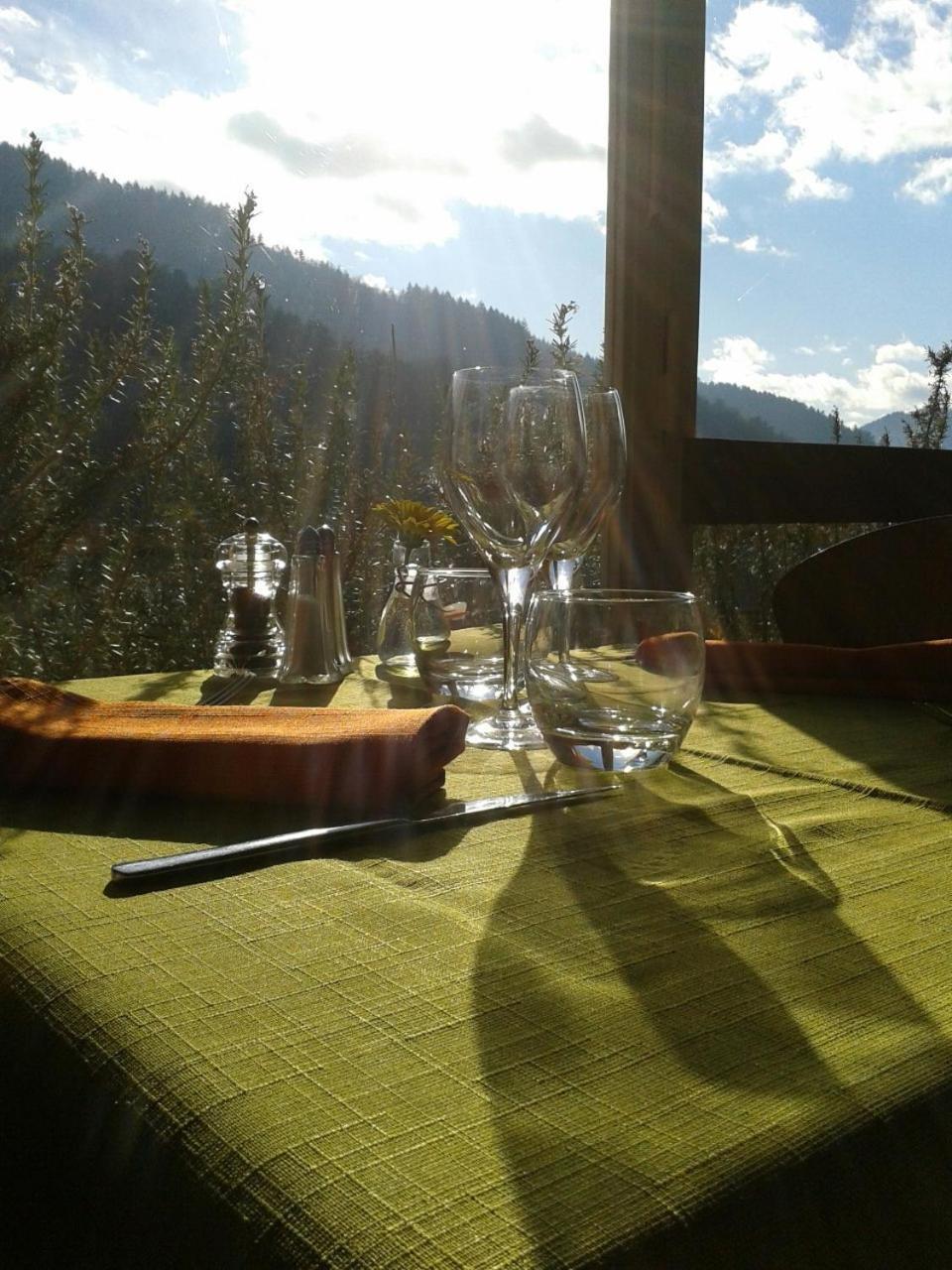 Logis Hotel Restaurant L'Escapade Lamastre Buitenkant foto